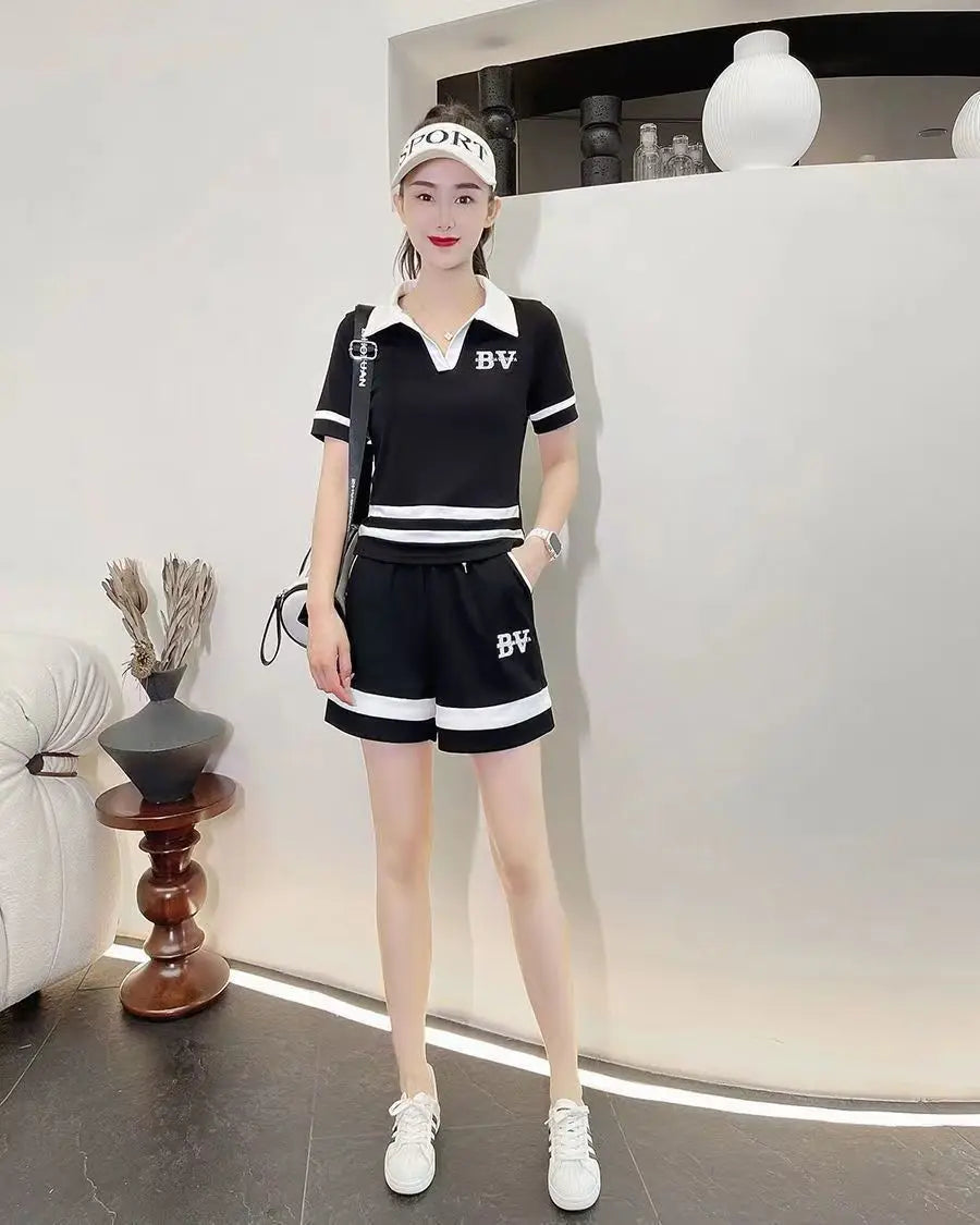 Leisure Sportswear Set for Spring and Summer New Korean Version Loose Fitting Short Sleeved Fashion and Age Reducing Two-piece