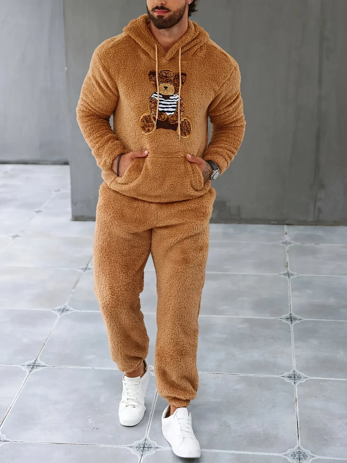 Autumn and Winter Comfortable Soft Plush Men's Hoodie Set Personalized Casual Bear Hoodie Two-piece Set Thick Warm Home Wear Set